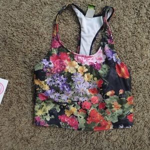 Kortni Jeane floral top